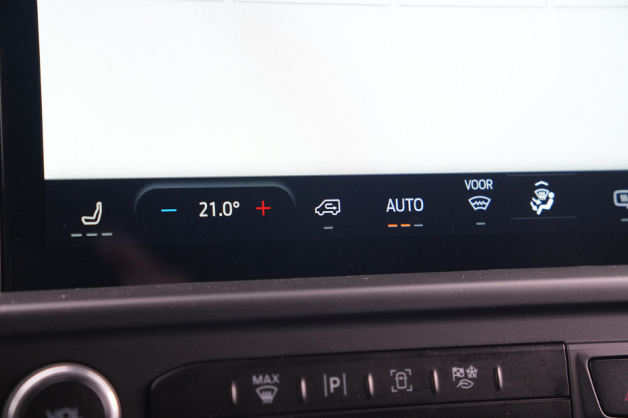 Ford E-Transit Custom 320 L1H1 Limited 71 kWh 218pk - Stoel + Stoel - Keyless - Stoelverwarming - Camera - Carplay - Rijklaar