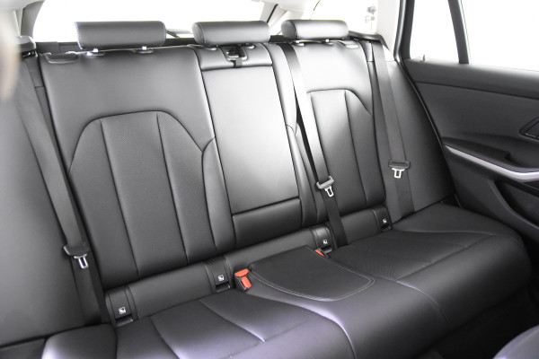 BMW 3 Serie 320 e Touring *1ste Eigenaar*Leer*Stoelverwarming*PDC*