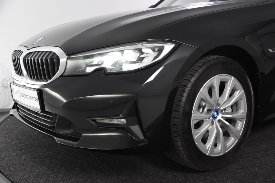BMW 3 Serie 320 e Touring *1ste Eigenaar*Leer*Stoelverwarming*PDC*