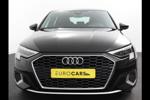 Audi A3 Sportback 40 TFSI e PHEV 204pk Advanced S Tronic Panorama dak Climate control Adaptieve cruise control LED Parkeersensoren Keyless Navigatie Verwarmde voorstoelen Apple Carplay/ Android Auto