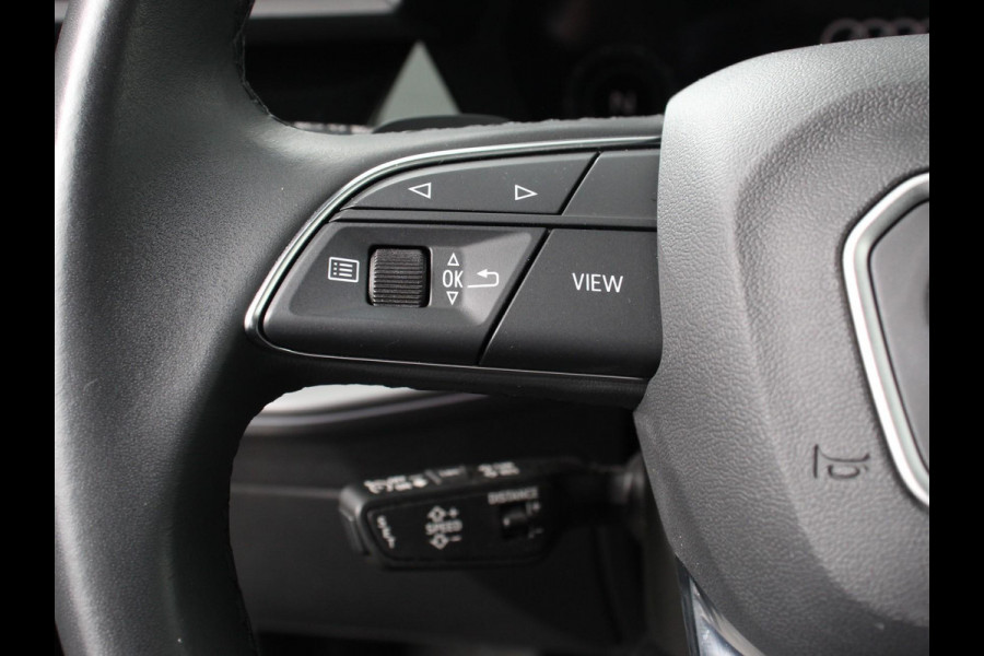Audi A3 Sportback 40 TFSI e PHEV 204pk Advanced S Tronic Panorama dak Climate control Adaptieve cruise control LED Parkeersensoren Keyless Navigatie Verwarmde voorstoelen Apple Carplay/ Android Auto