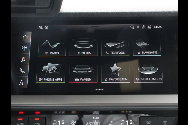 Audi A3 Sportback 40 TFSI e PHEV 204pk Advanced S Tronic Panorama dak Climate control Adaptieve cruise control LED Parkeersensoren Keyless Navigatie Verwarmde voorstoelen Apple Carplay/ Android Auto
