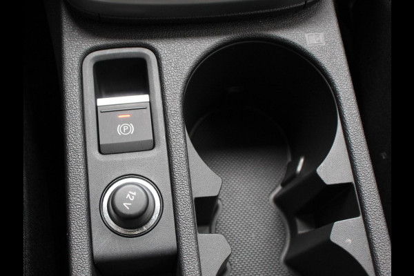 Audi A3 Sportback 40 TFSI e PHEV 204pk Advanced S Tronic Panorama dak Climate control Adaptieve cruise control LED Parkeersensoren Keyless Navigatie Verwarmde voorstoelen Apple Carplay/ Android Auto