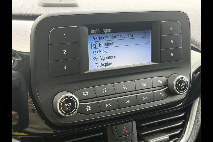 Ford Fiesta 1.1 Trend Airco,Cruise,Lm velgen,Pdc,N.A.P,Apk tot 02-2027
