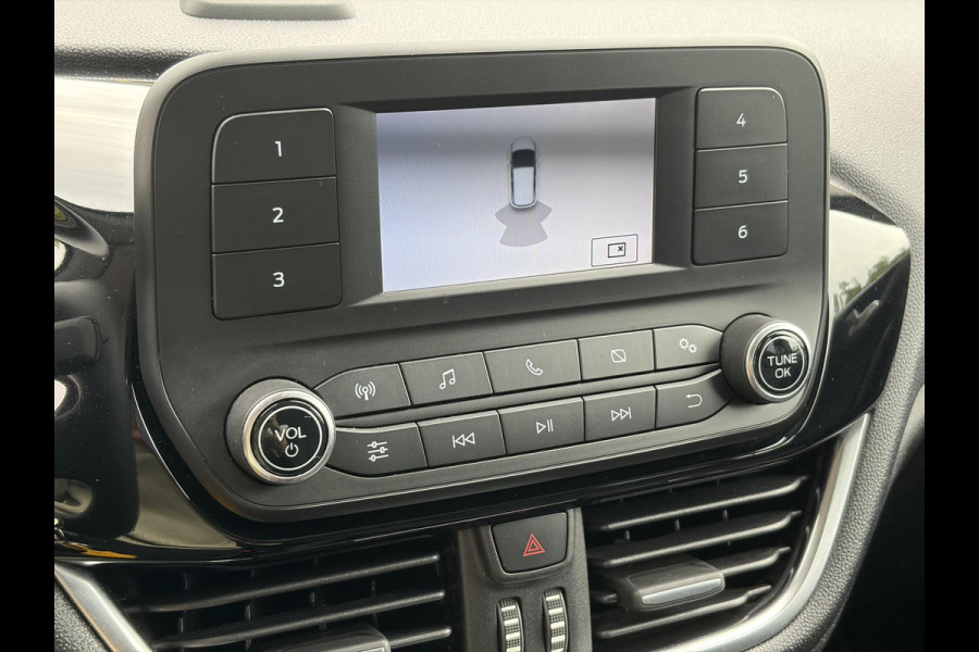 Ford Fiesta 1.1 Trend Airco,Cruise,Lm velgen,Pdc,N.A.P,Apk tot 02-2027