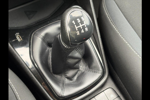 Ford Fiesta 1.1 Trend Airco,Cruise,Lm velgen,Pdc,N.A.P,Apk tot 02-2027