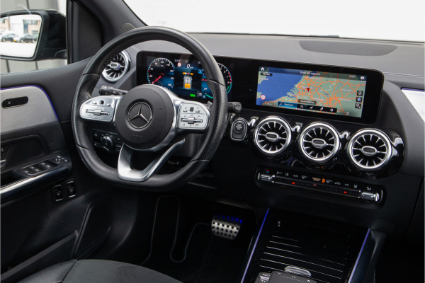 Mercedes-Benz B-Klasse 250 e AMG Night Edition, Widescreen, Trekhaak, Camera, Hybride