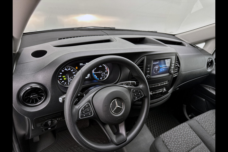 Mercedes-Benz eVito Lang 66 kWh 266km WLTP + snelladen Camera Stoelverwarming 100% elektrisch