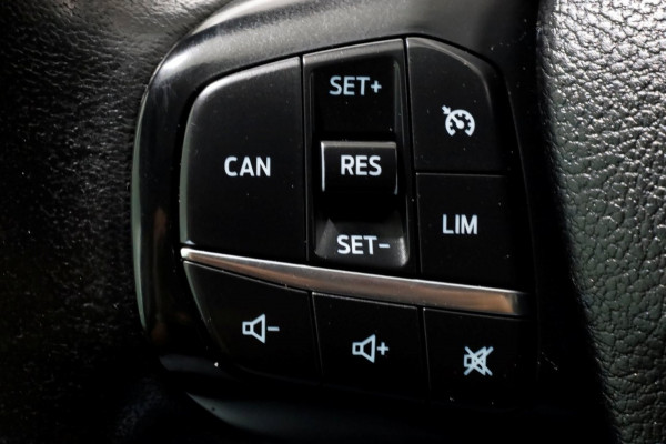 Ford Transit 350 2.0 TDCI 130pk E6 RWD L3H2 Airco/Camera/Trekhaak 2750kg 03-2020