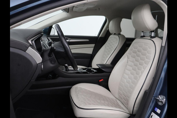 Ford Mondeo 2.0 IVCT HEV Vignale | Navigatie | Stoelverwarming | Cruise Control | Carplay | Climate control | Leer | Automaat