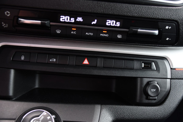 Fiat Scudo 2.0 MultiJet L3H1 PB Edition Camera, Cruise, Carplay, LED, Automaat, 177pk, Multimedia, Trekhaak, Sensoren, Uniek!