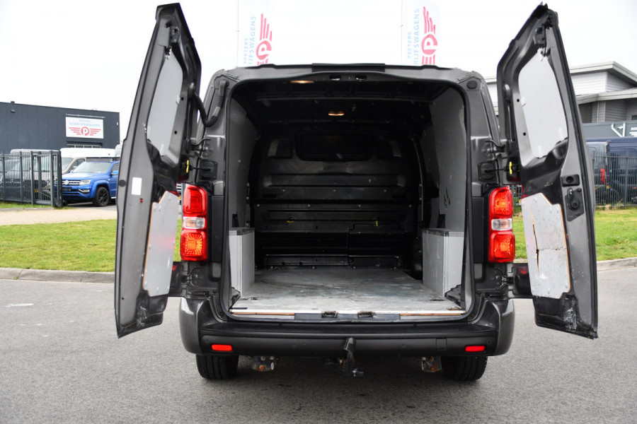 Fiat Scudo 2.0 MultiJet L3H1 PB Edition Camera, Cruise, Carplay, LED, Automaat, 177pk, Multimedia, Trekhaak, Sensoren, Uniek!