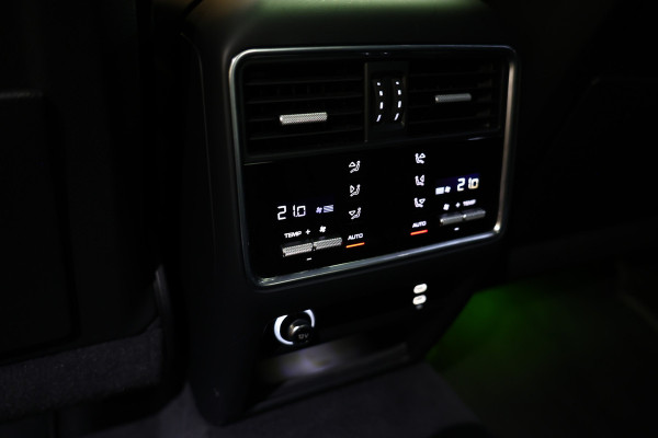 Porsche Cayenne Coupé 3.0 E-Hybrid KRIJT NAVI CAMERA TREKHAAK CARPLAY "20