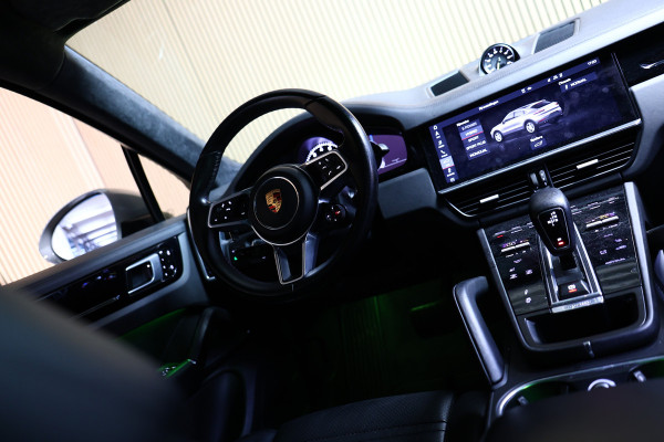 Porsche Cayenne Coupé 3.0 E-Hybrid KRIJT NAVI CAMERA TREKHAAK CARPLAY "20