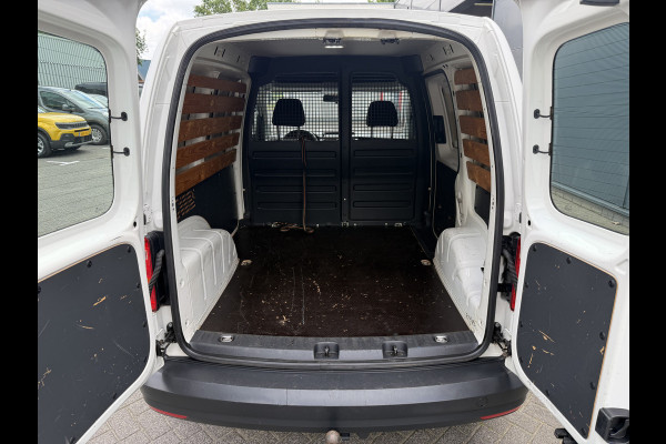 Volkswagen Caddy 2.0 TDI L1H1 Business (Trekhaak - Lichtmetalen velgen - Airco - Zijschuifdeur - Houten vloer - Lat om Lat - Ramen in achterdeur