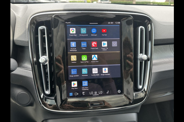 Volvo C40 Recharge Core 69 kWh SOH 91% | CLIMATE PACK | 3 FASE | ACHTERUIT RIJ CAMERA | ELEK. ACHTERKLEP | CRUISE CONTROL | PANO | 12 MND BOVAG GARANTIE | KEYLESS | DODE HOEK |