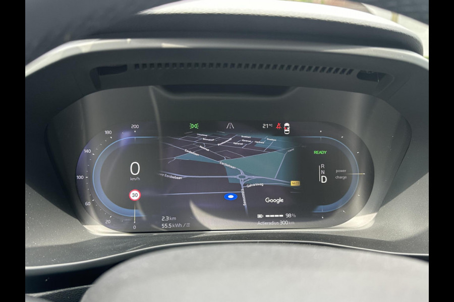 Volvo C40 Recharge Core 69 kWh SOH 91% | CLIMATE PACK | 3 FASE | ACHTERUIT RIJ CAMERA | ELEK. ACHTERKLEP | CRUISE CONTROL | PANO | 12 MND BOVAG GARANTIE | KEYLESS | DODE HOEK |
