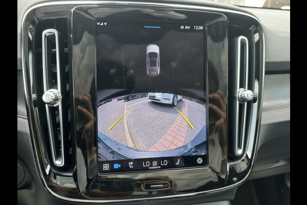 Volvo C40 Recharge Core 69 kWh SOH 91% | CLIMATE PACK | 3 FASE | ACHTERUIT RIJ CAMERA | ELEK. ACHTERKLEP | CRUISE CONTROL | PANO | 12 MND BOVAG GARANTIE | KEYLESS | DODE HOEK |