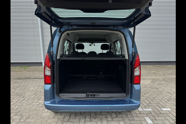 Peugeot Partner Tepee 1.2 PureTech Allure,Parkeersensoren,cruisecontrol,trekhaak,Navigatie/bluetooth,