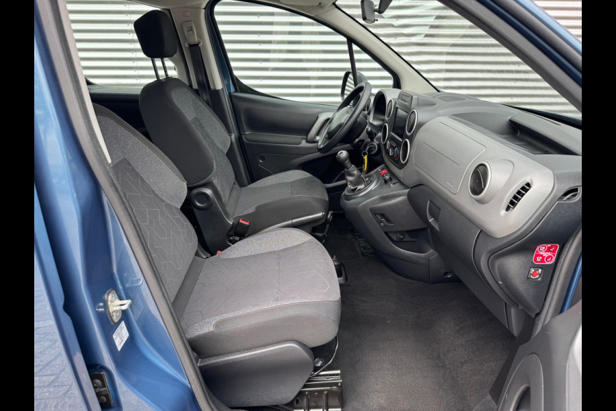 Peugeot Partner Tepee 1.2 PureTech Allure,Parkeersensoren,cruisecontrol,trekhaak,Navigatie/bluetooth,