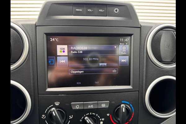 Peugeot Partner Tepee 1.2 PureTech Allure,Parkeersensoren,cruisecontrol,trekhaak,Navigatie/bluetooth,