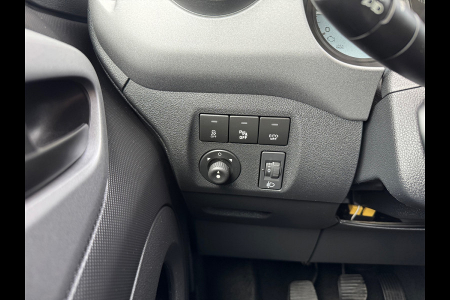 Peugeot Partner Tepee 1.2 PureTech Allure,Parkeersensoren,cruisecontrol,trekhaak,Navigatie/bluetooth,