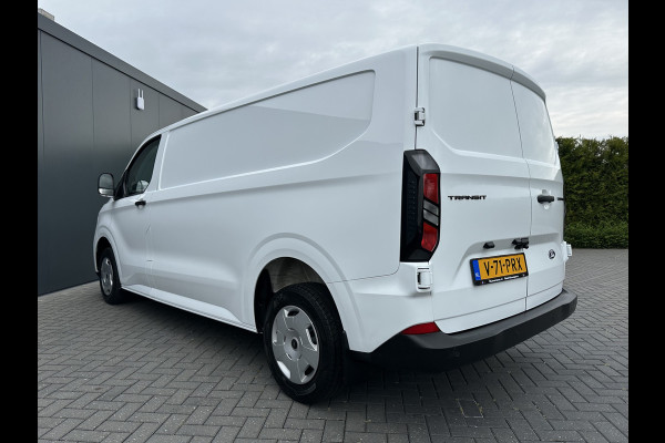 Ford Transit Custom 2.0 TDCI 136 PK TREND / L2H1 / 2.740 KG AHG / CAMERA / CRUISE / 3 ZITS / AIRCO / CARPLAY