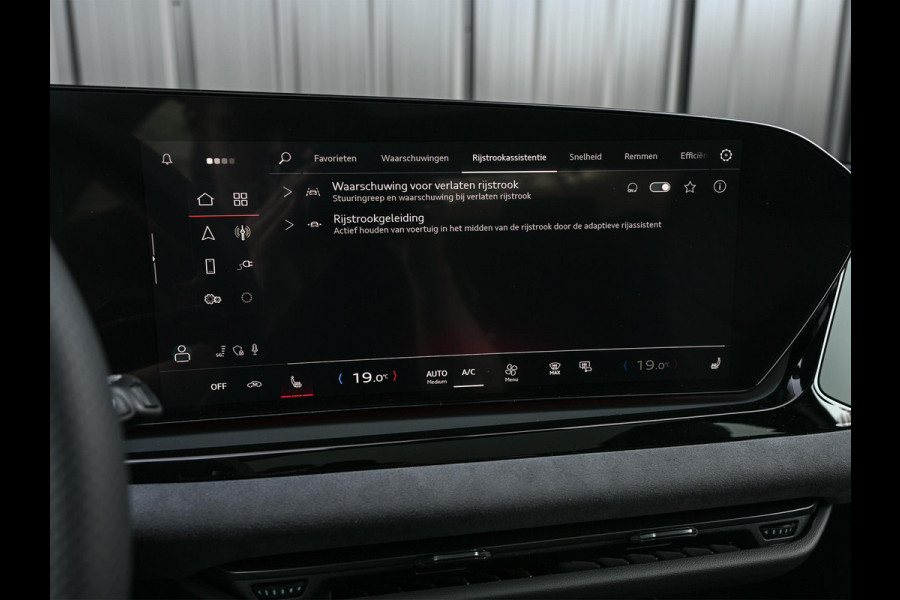 Audi A5 Avant 2.0 e-hybrid quattro S edition Competition | Nimbus grey | 367pk | S-Seats | Panoramadak | B&O Sound | Head-Up | 360 Camera | Adaptive Cruise | Trekhaak | Passagiers display |