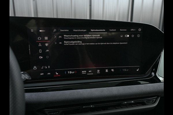 Audi A5 Avant 2.0 e-hybrid quattro S edition Competition | Nimbus grey | 367pk | S-Seats | Panoramadak | B&O Sound | Head-Up | 360 Camera | Adaptive Cruise | Trekhaak | Passagiers display |
