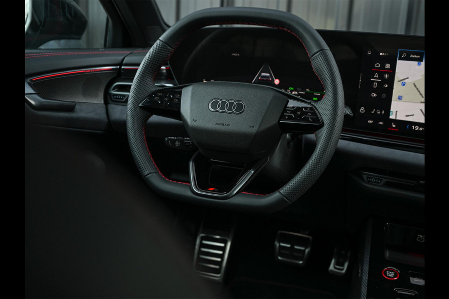 Audi A5 Avant 2.0 e-hybrid quattro S edition Competition | Nimbus grey | 367pk | S-Seats | Panoramadak | B&O Sound | Head-Up | 360 Camera | Adaptive Cruise | Trekhaak | Passagiers display |