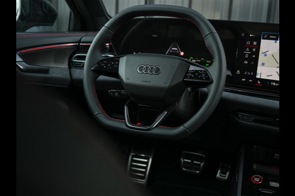 Audi A5 Avant 2.0 e-hybrid quattro S edition Competition | Nimbus grey | 367pk | S-Seats | Panoramadak | B&O Sound | Head-Up | 360 Camera | Adaptive Cruise | Trekhaak | Passagiers display |