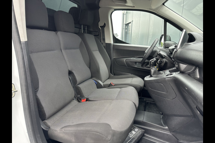 Peugeot Partner 1.5 BlueHDI 102 PK / L2H1 / TREKHAAK / 3 ZITS / CRUISE / AIRCO / APPLE CARPLAY / ANDROID AUTO