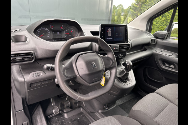 Peugeot Partner 1.5 BlueHDI 102 PK / L2H1 / TREKHAAK / 3 ZITS / CRUISE / AIRCO / APPLE CARPLAY / ANDROID AUTO