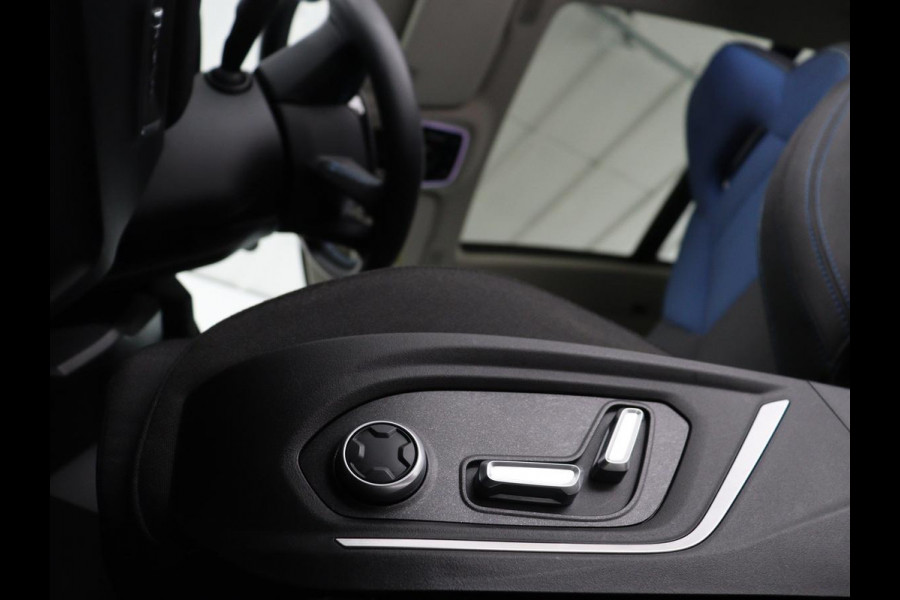 Lynk & Co 01 1.5 SOH 90.1 | Panoramadak | Trekhaak | Infinity by harman | Adaptive cruise | Full LED | Carplay | Camera | Sfeerverlichting | Dodehoek detectie |