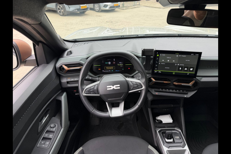 Dacia Duster 1.6 Hybrid 140 Extreme CarPlay / Camera / P-sensoren V&A / LM 18''