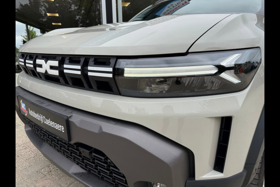 Dacia Duster 1.6 Hybrid 140 Extreme CarPlay / Camera / P-sensoren V&A / LM 18''