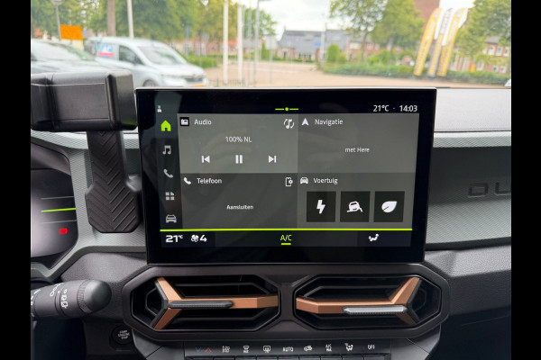 Dacia Duster 1.6 Hybrid 140 Extreme CarPlay / Camera / P-sensoren V&A / LM 18''