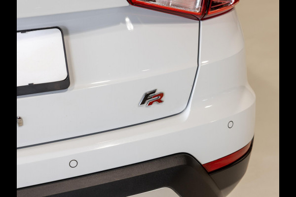 Seat Arona 1.5 TSI EVO FR / 150pk / Beats audio / Adaptieve cruise control / Stoelverwarming / Apple carplay / Virtuele cockpit /