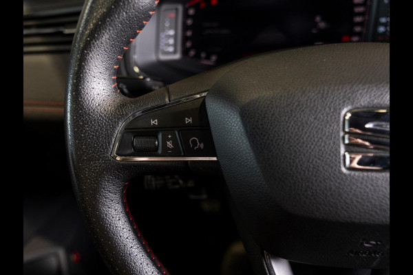 Seat Arona 1.5 TSI EVO FR / 150pk / Beats audio / Adaptieve cruise control / Stoelverwarming / Apple carplay / Virtuele cockpit /