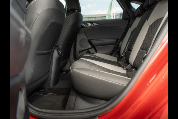 Kia ProCeed 1.0 T-GDI GT-Line Sportstoelen | Camera | Carplay | Keyless | Navigatie |