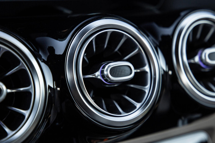 Mercedes-Benz B-Klasse 250 e Business Solution Luxury Limited CARPLAY / AMBILIGHT / STOELVERWARMING / CAMERA / DEALER ONDERHOUDEN