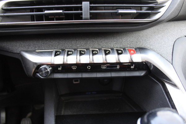 Peugeot 3008 1.2 PureTech Blue Lease Premium leder goed onderhouden distr rec afn trekhaak camera