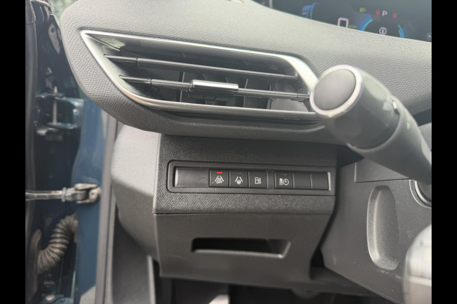 Peugeot 3008 1.6 HYbrid 225 GT Pack Business VAN € 25.900,- VOOR € 23.440,- | UW WK-VOORDEEL: € 2.460,- | ORIGINEEL NL AUTO | ELEKTRISCHE ACHTERKLEP | STOELVERWARMING | KEYLESS START & GO | CAMERA | DODEHOEKDETECTIE | PEUGEOT DEALER ONDERHOUDEN