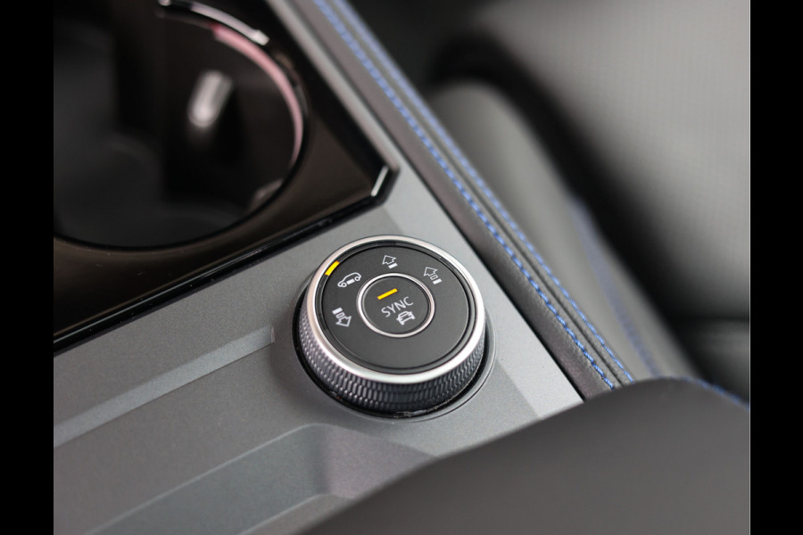 Volkswagen Touareg 3.0 TSi eHybrid 4MOTION R | Pano - DYNAUDIO