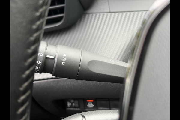 Peugeot 2008 1.2 PureTech Active 1e Eigenaar,D-riem vv in 2026,Carplay,Navi,Clima,Cruise,6 Bak,N.A.P,102Pk,Pdc,Rijstrooksensor,Dealer Onderhouden,Apk tot 03-2027