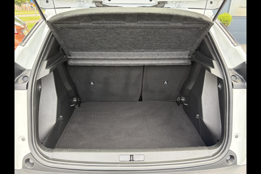 Peugeot 2008 1.2 PureTech Active 1e Eigenaar,D-riem vv in 2026,Carplay,Navi,Clima,Cruise,6 Bak,N.A.P,102Pk,Pdc,Rijstrooksensor,Dealer Onderhouden,Apk tot 03-2027