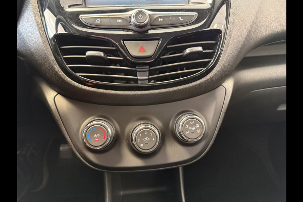 Opel KARL 1.0 Rocks Online Edition | Navigatie |