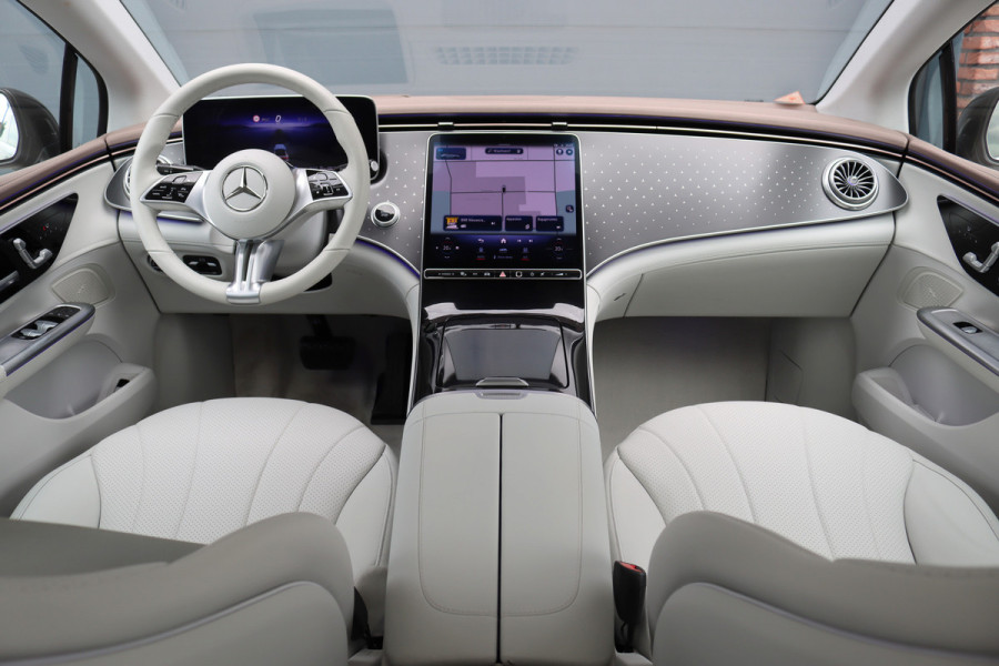 Mercedes-Benz EQE 350+ Launch Edition Luxury Line 91 kWh | Distronic | Panoramadak | Memory | Leder | Camera | HUD | Keyless Go | Verwarmd Stuurwiel | High Perf. LED |