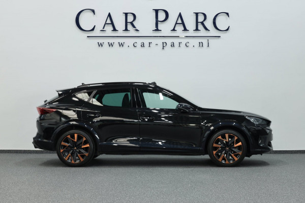 CUPRA Formentor 2.0 TSI VZ 4DRIVE 333+PK LED/VIRTUAL/SFEER/SENNHEISER/PANO/KUIP+S.VERWARMING/19" LMV/CAM/ACC/FABRIEKSGARANTIE!