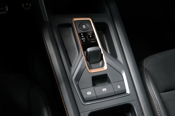 CUPRA Formentor 2.0 TSI VZ 4DRIVE 333+PK LED/VIRTUAL/SFEER/SENNHEISER/PANO/KUIP+S.VERWARMING/19" LMV/CAM/ACC/FABRIEKSGARANTIE!